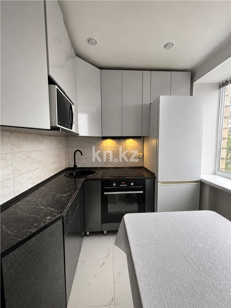 Продажа 3-комнатной квартиры, 50 м² - Продажа квартир в Караганде - страница 7 фото 9 из 14