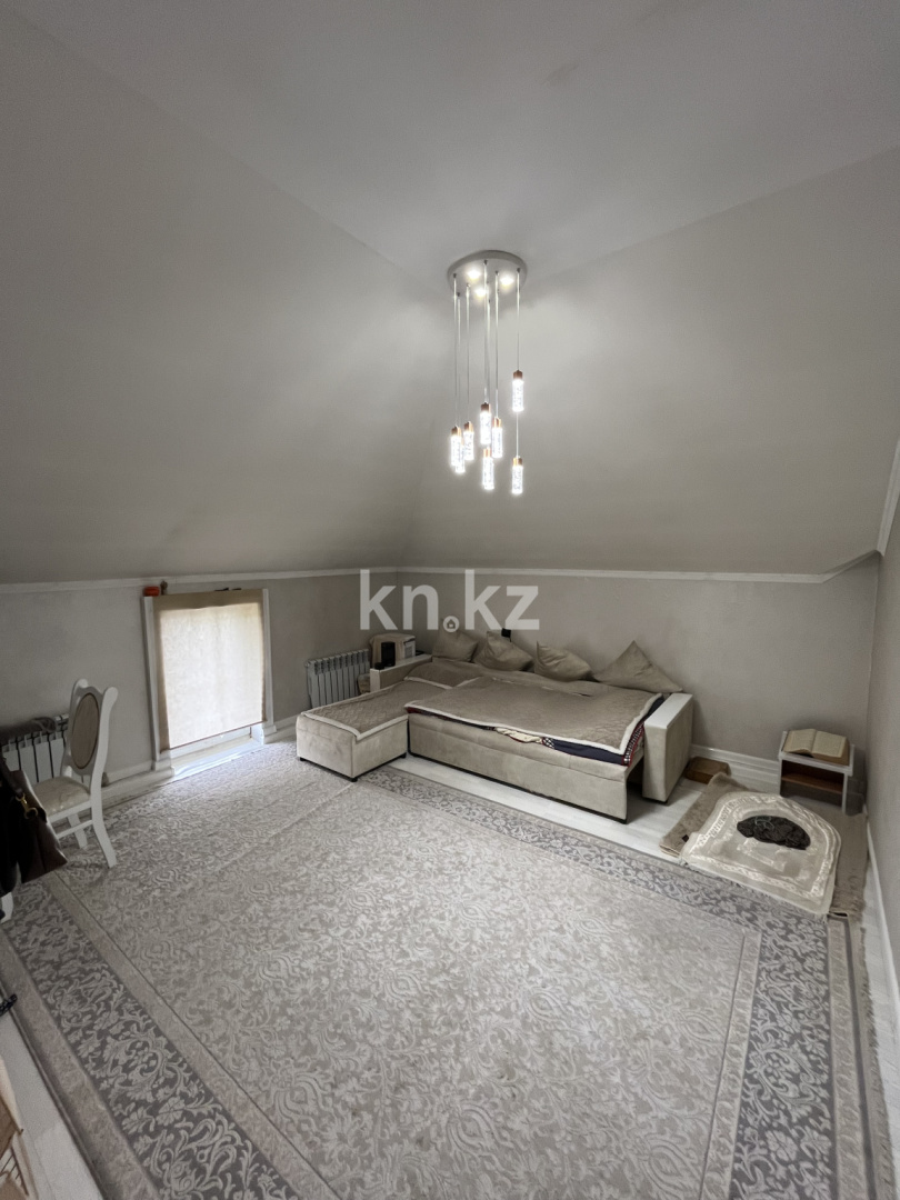 Продажа 8-комнатного дома, 300 м² - Продажа домов, коттеджей в Енбекшинском р-не Шымкента фото 18 из 27