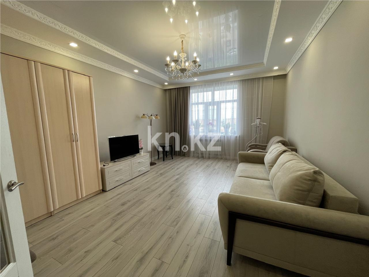 Продажа 2-комнатной квартиры, 63 м² в Караганде