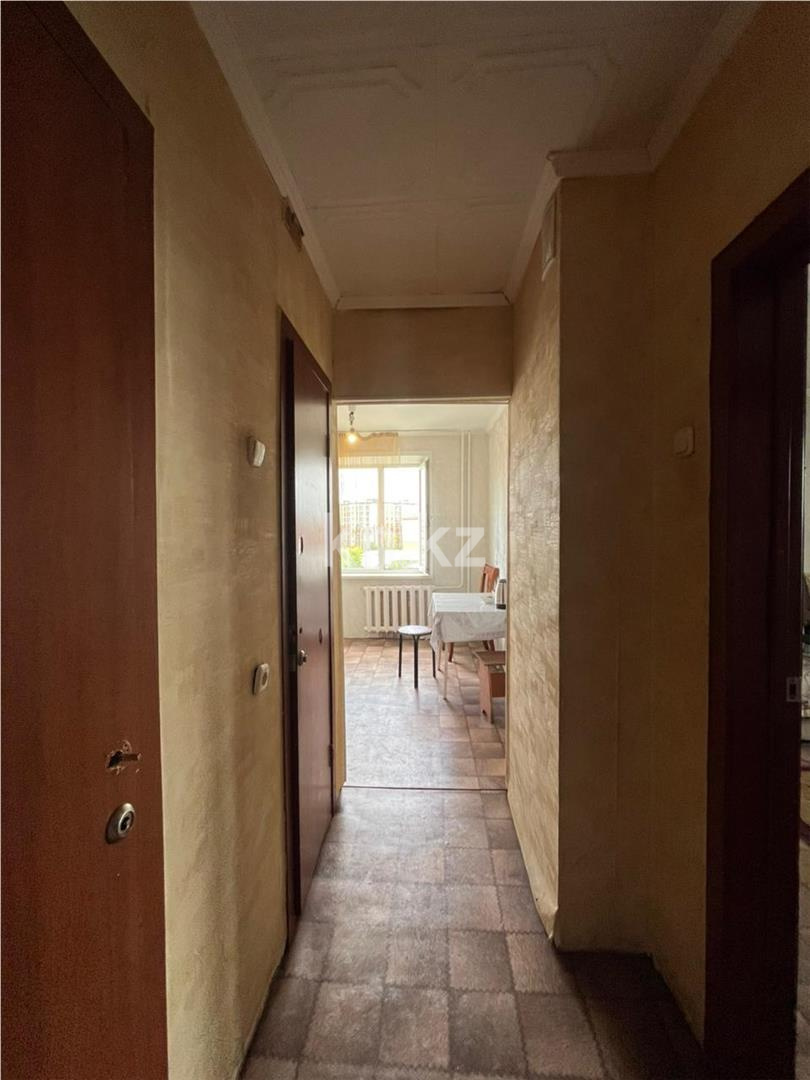 Продажа 1-комнатной квартиры, 35 м², мкр-н Степной-4 - Продажа  однокомнатных квартир в Караганде фото 10 из 12