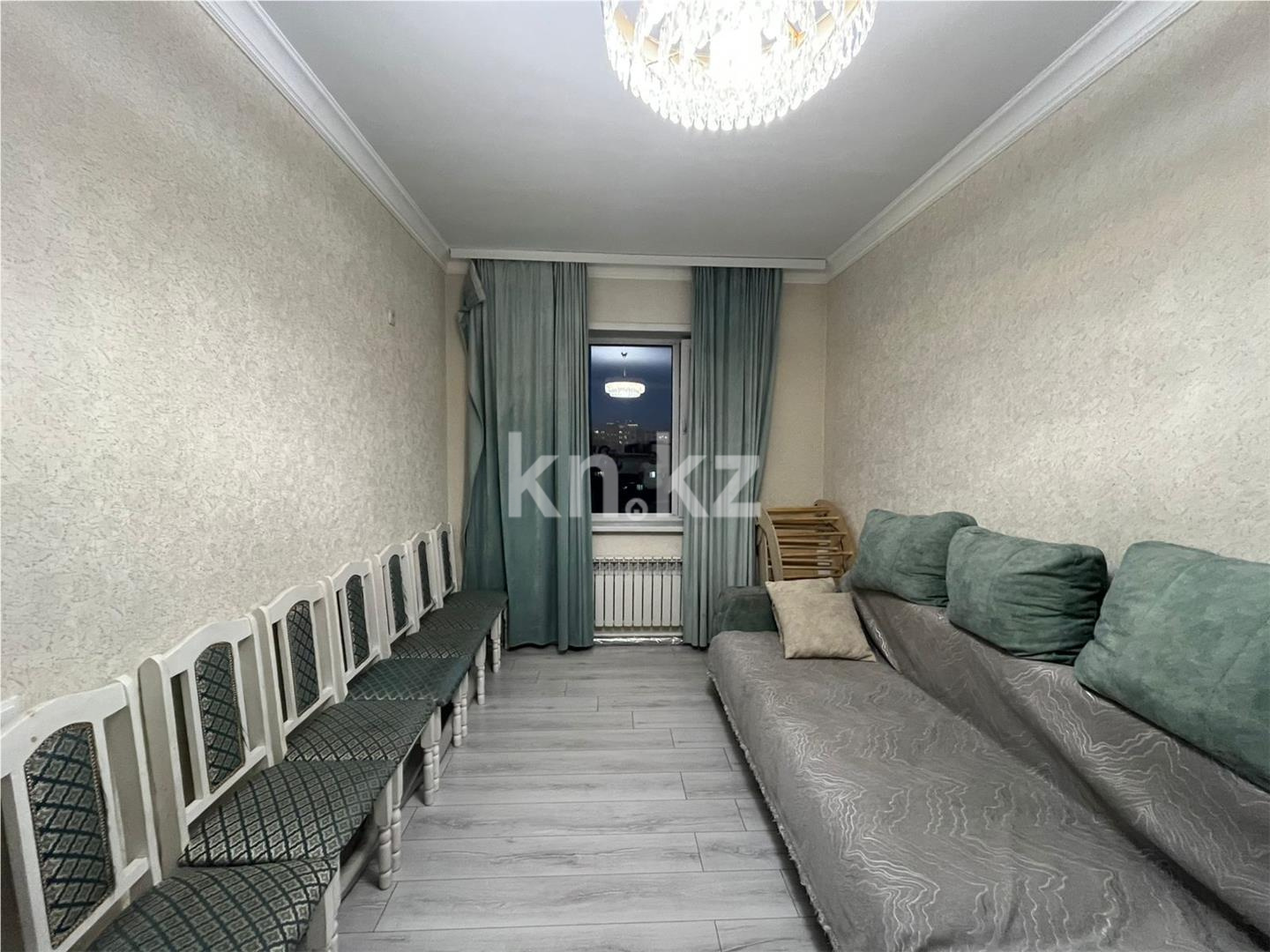 Продажа 3-комнатной квартиры, 68 м², ул. Дюсембекова - Продажа квартир в Караганде фото 1 из 16