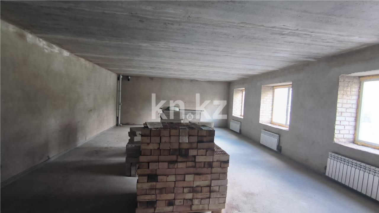 Продажа 2-комнатной квартиры, 73 м², ул. Муканова - Продажа  двухкомнатных квартир в Караганде фото 3 из 4