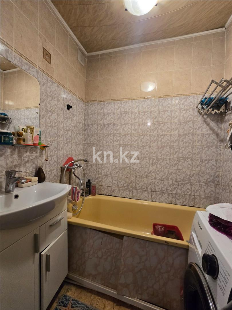 Продажа 3-комнатной квартиры, 65 м², пр. Мира - Продажа и аренда недвижимости в Темиртау фото 11 из 15