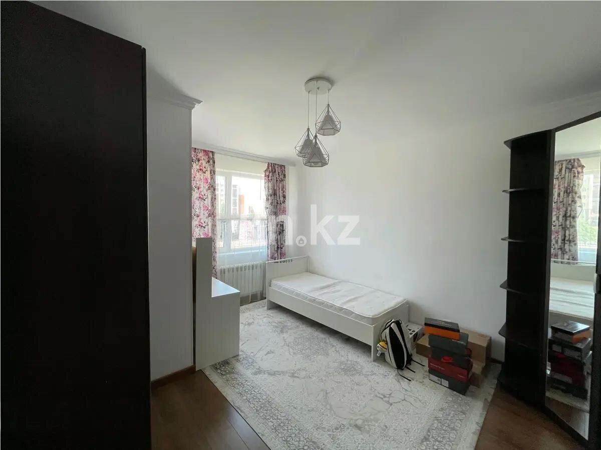 Продажа 4-комнатной квартиры, 122.8 м² в Астане - фото 3