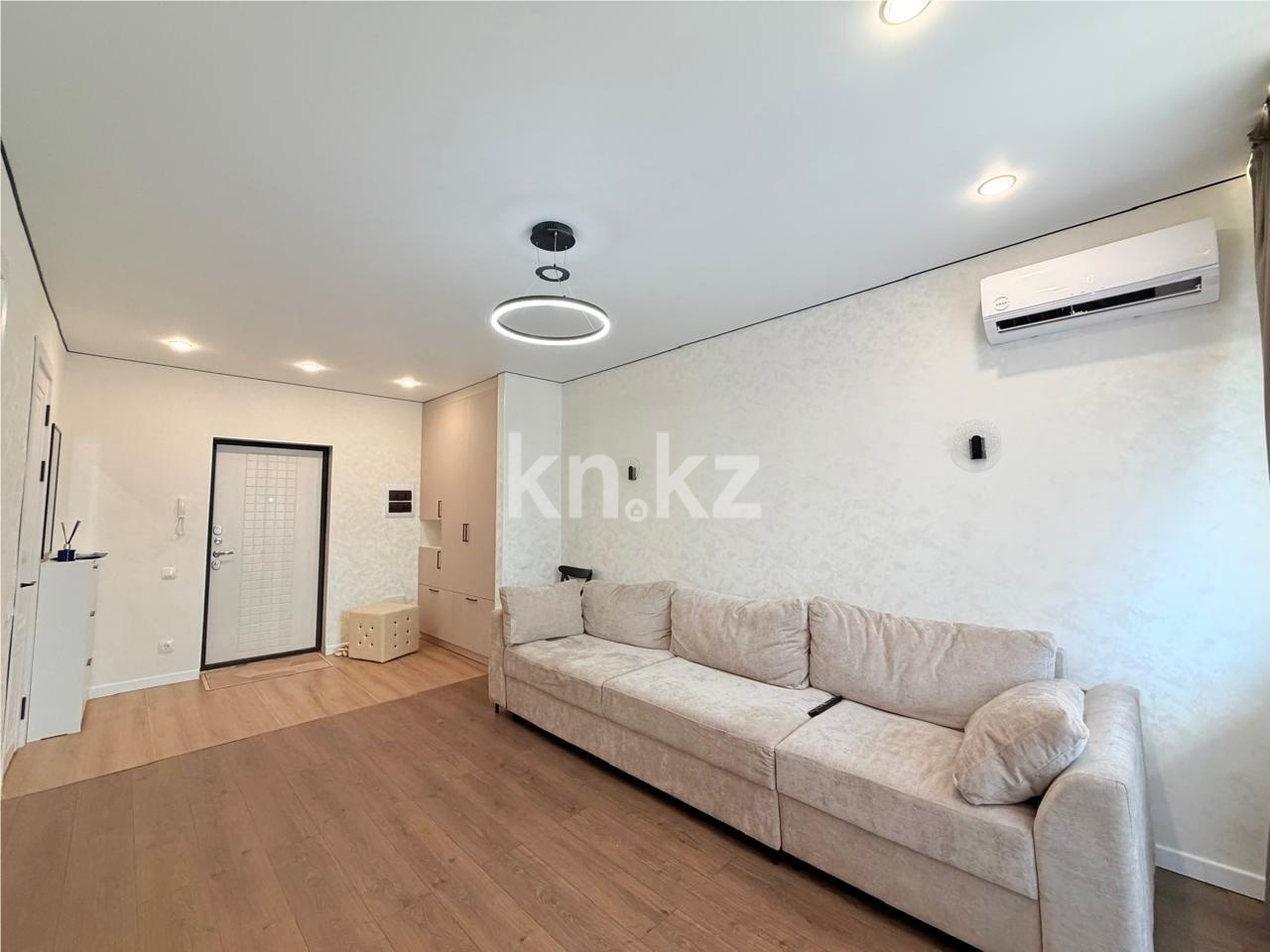Продажа 1-комнатной квартиры, 33 м² - Продажа однокомнатных квартир в р-не Сарайшык Астаны фото 4 из 11
