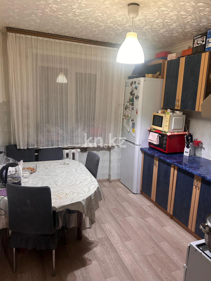 Продажа 3-комнатной квартиры, 68 м² - Продажа квартир в блочном доме в Темиртау - страница 2 фото 2 из 7
