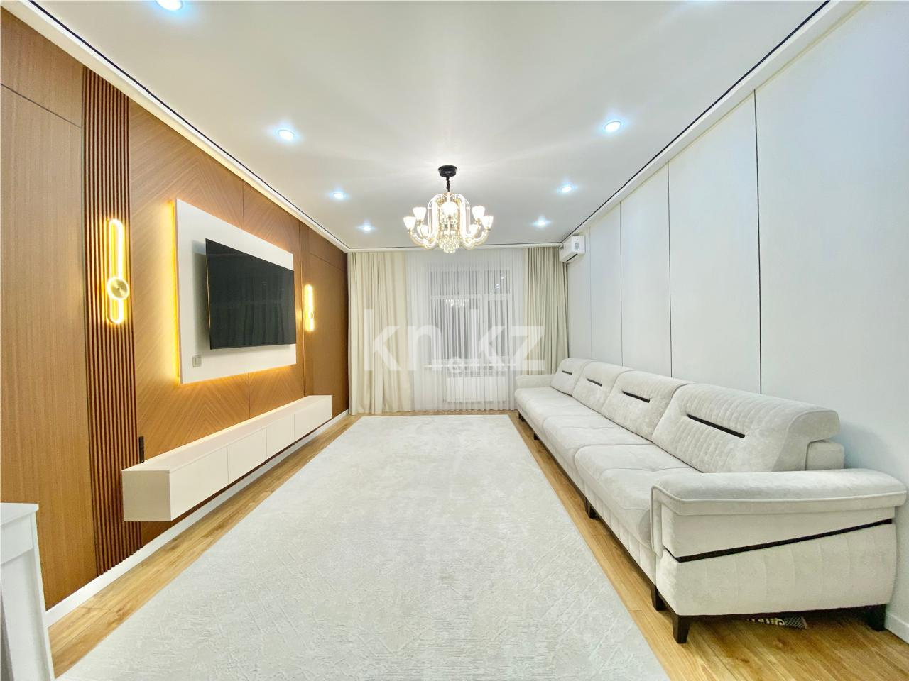 Продажа 3-комнатной квартиры, 103 м², ул. Момышулы - Продажа квартир в Караганде фото 1 из 20