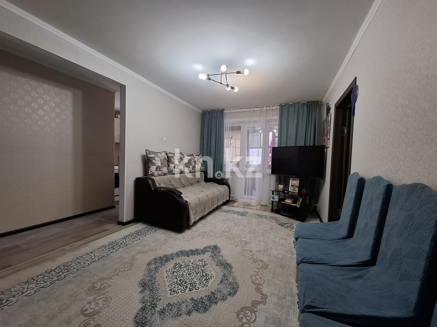Продажа 2-комнатной квартиры, 44.7 м², 13мкр, дом  32 - Продажа квартир в Караганде фото 1 из 6