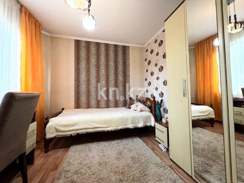Продажа 4-комнатной квартиры, 61 м², мкр-н 17, дом  39 в Караганде - фото 7