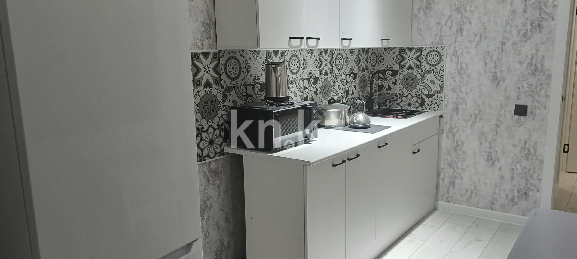 Аренда 1-комнатной квартиры, 35 м² - Аренда квартир помесячно в р-не Сарайшык Астаны фото 8 из 16