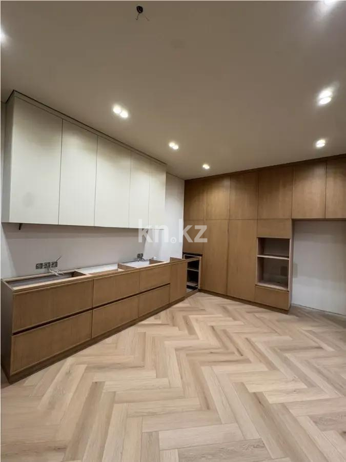 Продажа 3-комнатной квартиры, 108 м², ул. Е-900, дом  4 - Продажа  трехкомнатных квартир в Астане без посредников фото 1 из 1