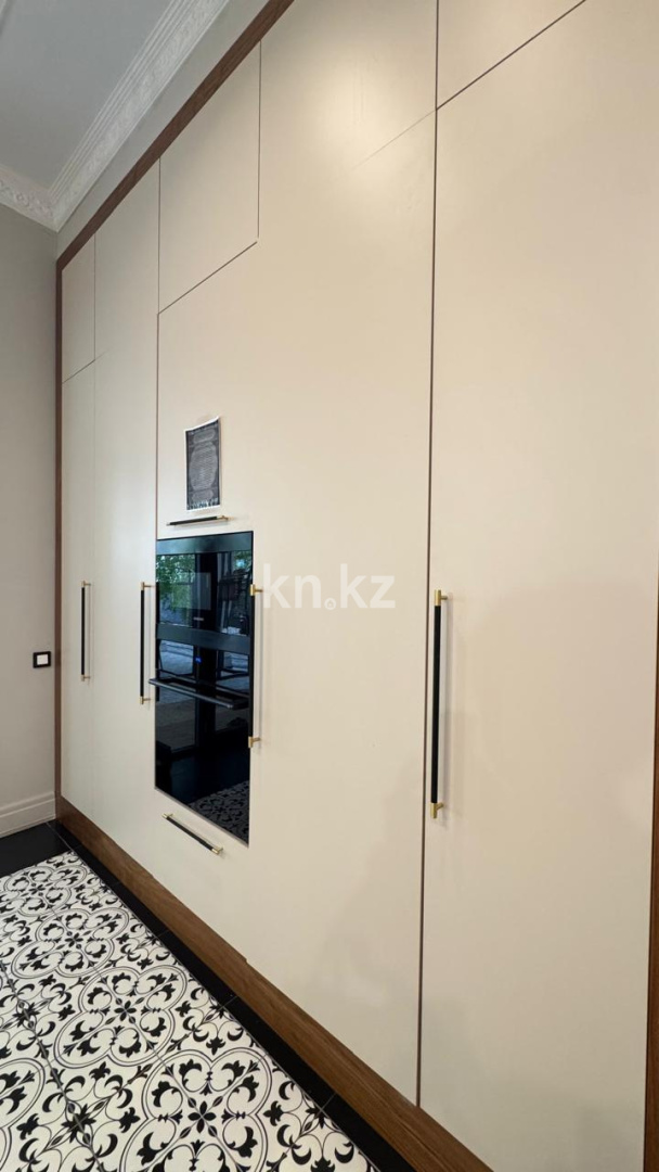 Продажа 9-комнатного дома, 587 м² - Продажа домов, коттеджей в Казахстане - страница 2 фото 12 из 16