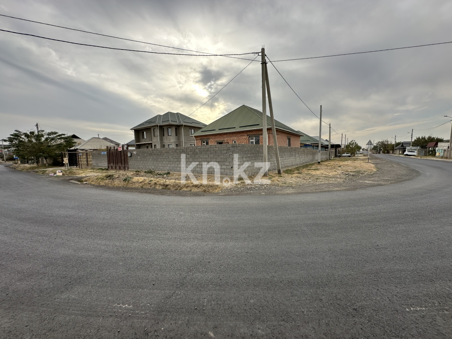 Продажа 5-комнатного дома, 132 м², Изгилик, дом  77 - Продажа квартир в Шымкенте фото 2 из 16