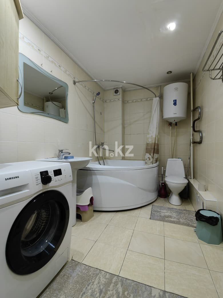 Продажа 2-комнатной квартиры, 55 м² - Продажа квартир в Караганде - страница 3 фото 13 из 27
