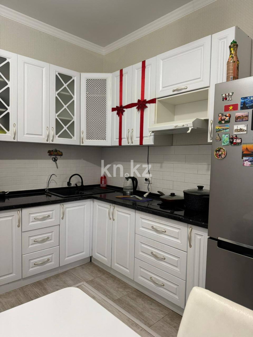 Аренда 1-комнатной квартиры, 40 м² в Астане