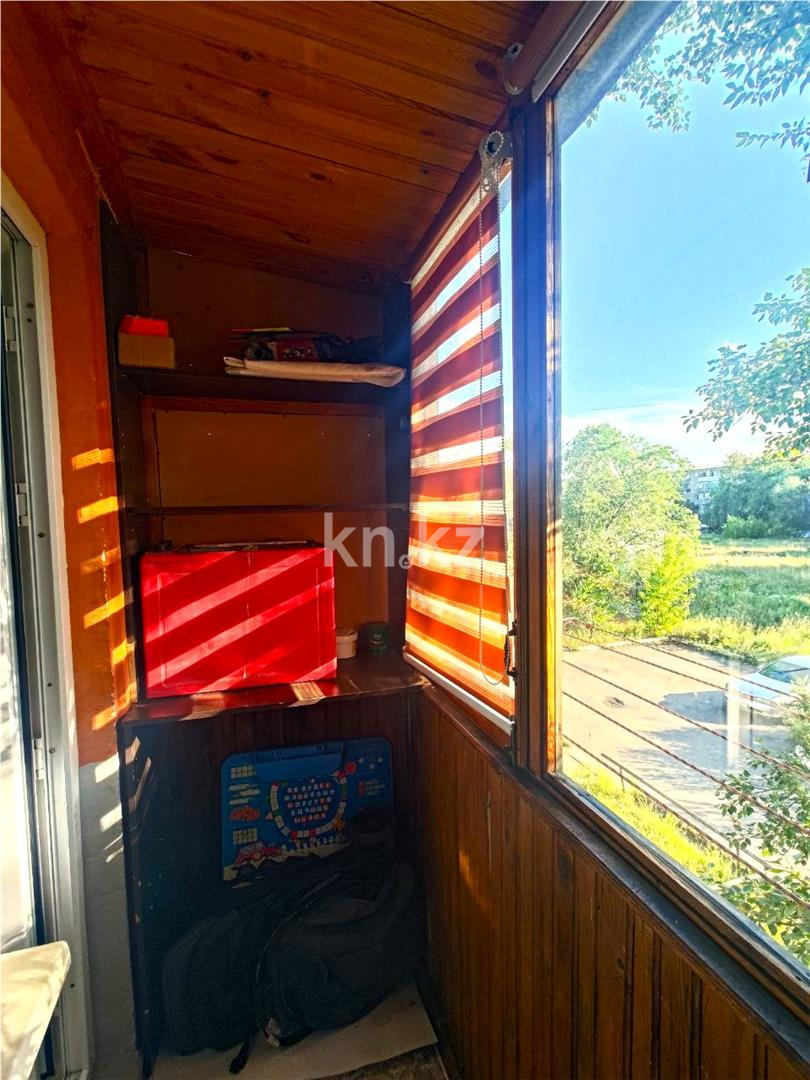 Продажа 3-комнатной квартиры, 48 м², мкр-н 23, дом  34 в Караганде - фото 9