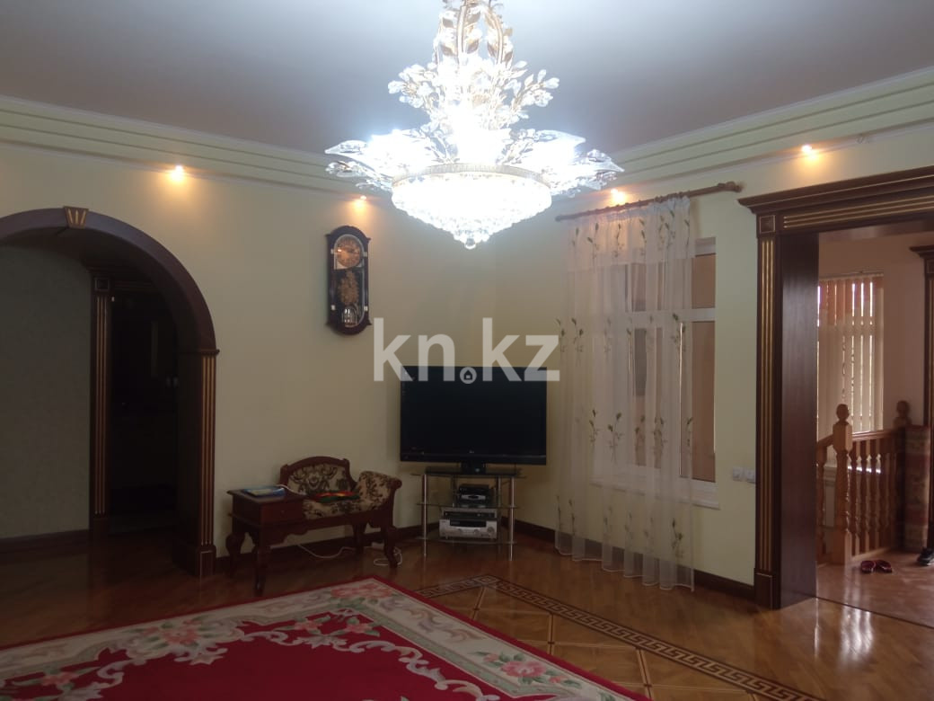 Продажа 7-комнатного дома, 300 м², Попова, дом  58 - Продажа домов, коттеджей в Казахстане фото 3 из 28