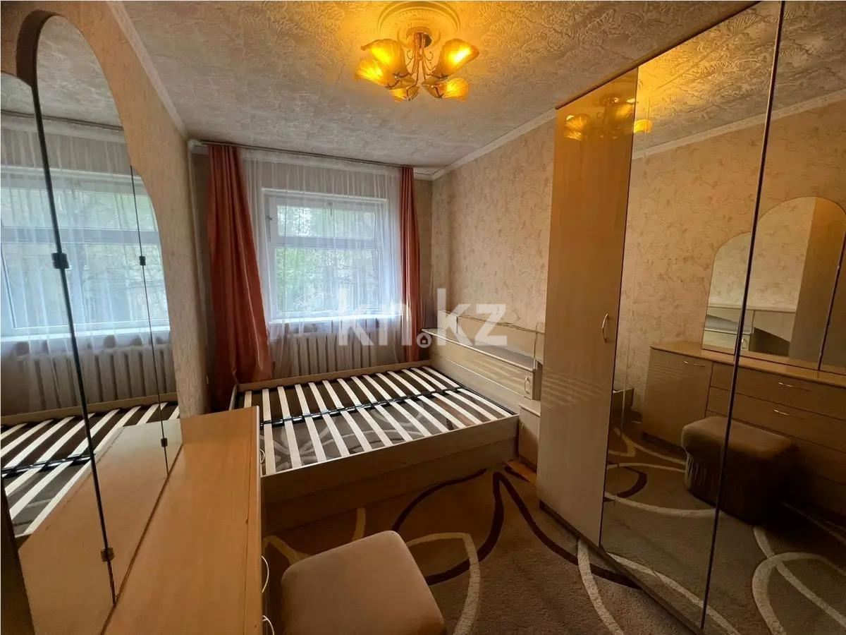 Продажа 4-комнатной квартиры, 62 м², ул. Алиханова, дом  28/2 - Продажа квартир без посредников в Караганде фото 1 из 5