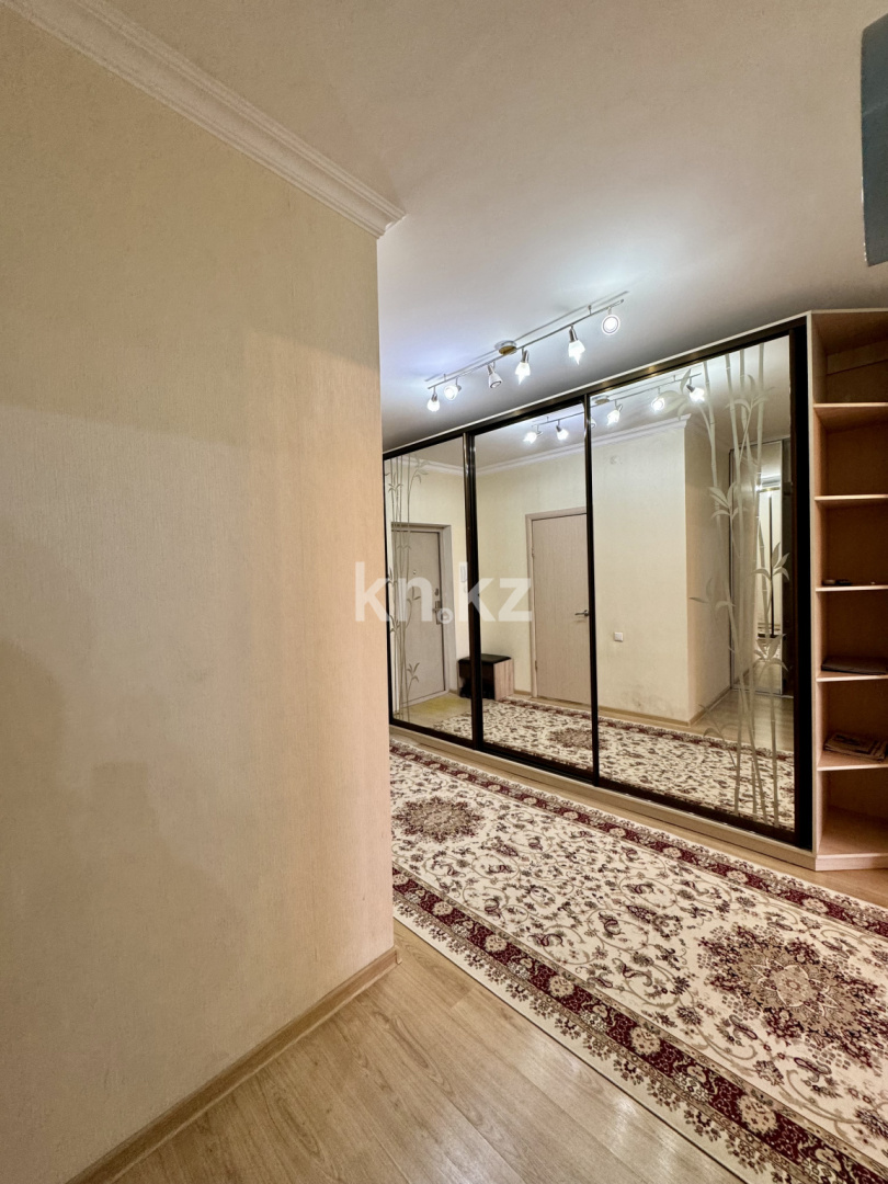 Продажа 2-комнатной квартиры, 77.3 м², пр. Республики, дом  40 - Продажа  двухкомнатных квартир в Караганде фото 12 из 16