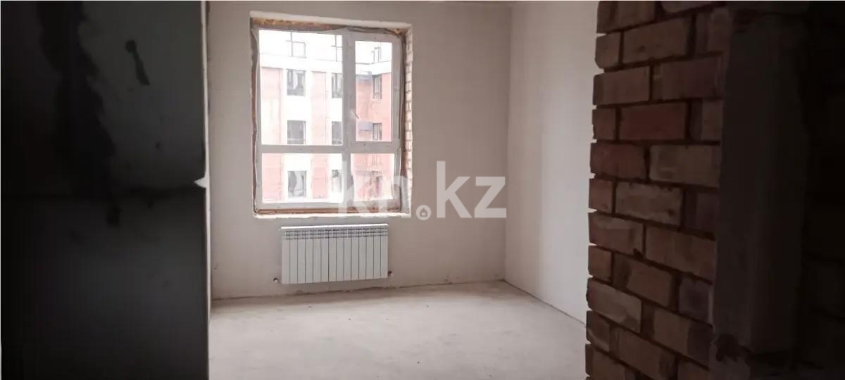 Продажа 4-комнатной квартиры, 104 м² в Караганде