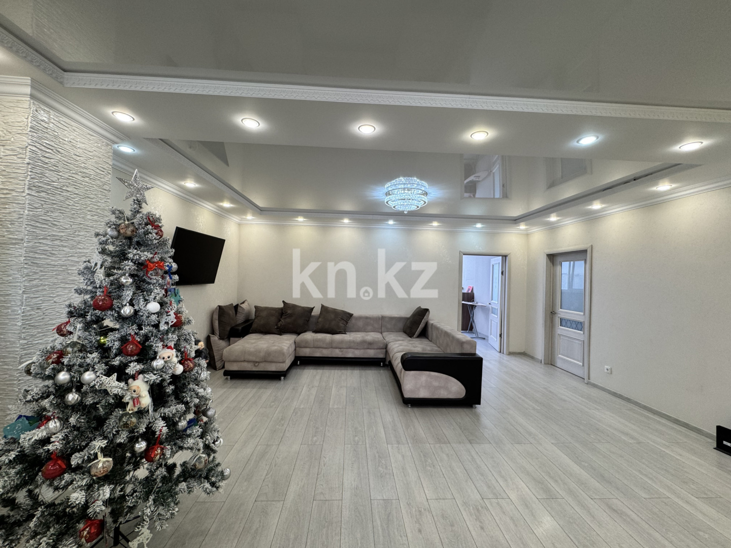 Продажа 3-комнатной квартиры, 110.5 м² - Недвижимость в Казахстане - страница 8 фото 3 из 27