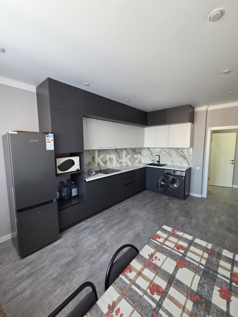 Продажа 1-комнатной квартиры, 40 м² - Продажа квартир от собственников в Астане - страница 3 фото 1 из 16