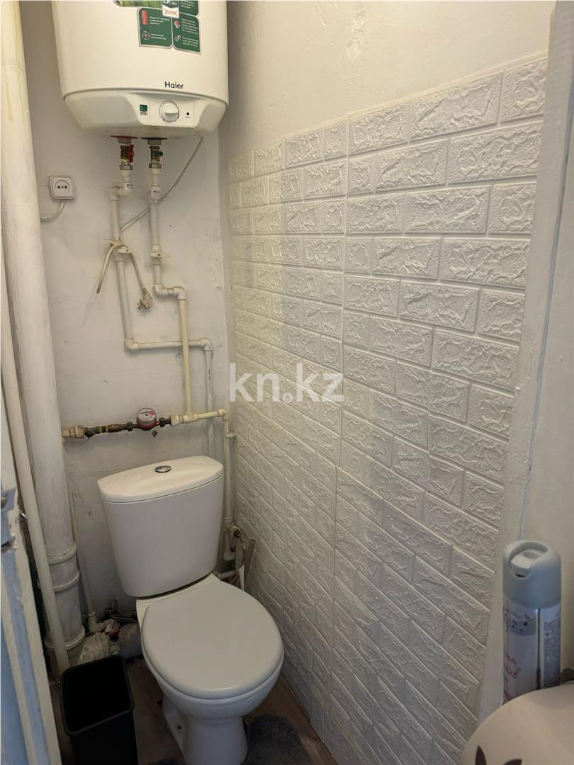 Продажа 1-комнатной квартиры, 30 м², мкр-н 14, дом  24 в Караганде - фото 6