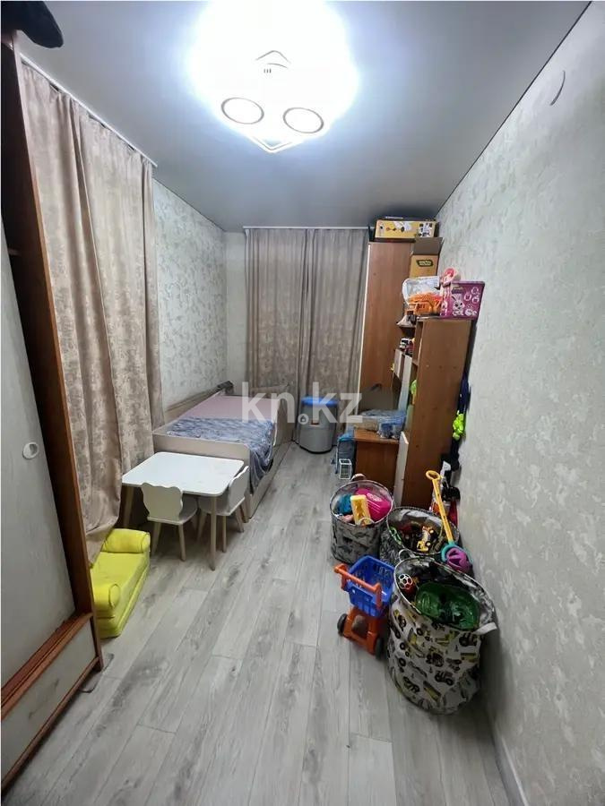 Продажа 3-комнатной квартиры, 58 м², ул. Жанибекова, дом  56 в Караганде - фото 3