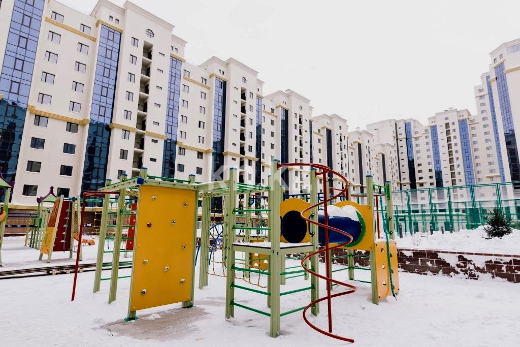 Продажа 2-комнатной квартиры, 65 м², ул. Туркестан, дом  10 в Астане - фото 7