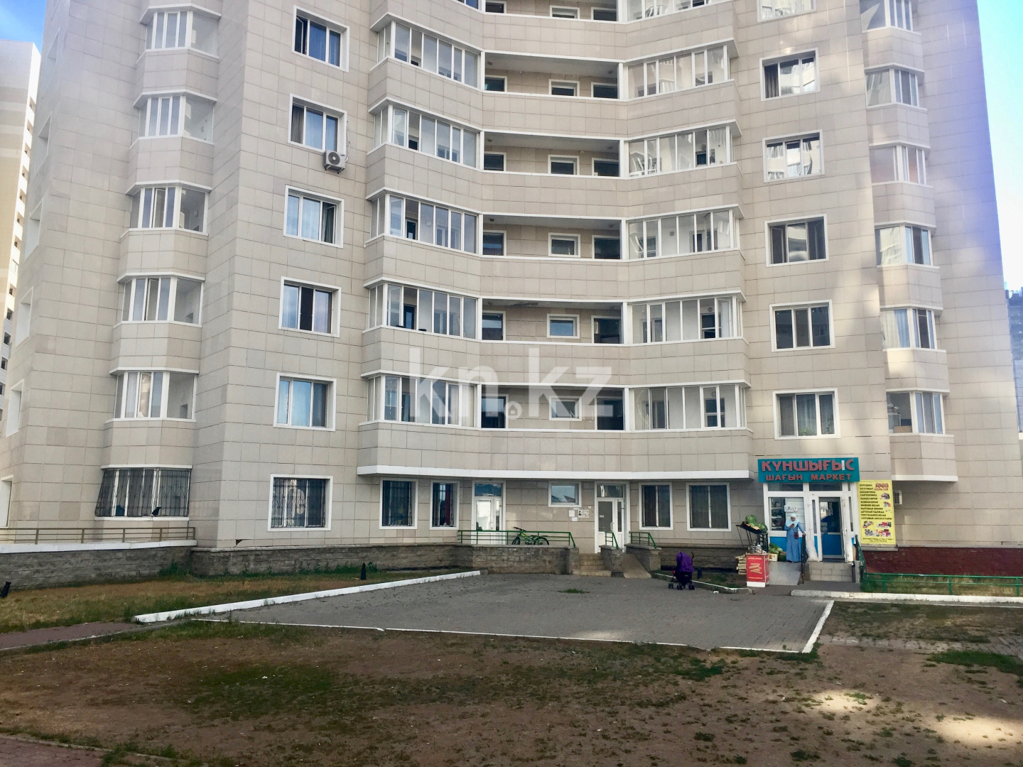 Продажа 1-комнатной квартиры, 35 м², ул. Нажимеденова, дом  10 в Астане - фото 19