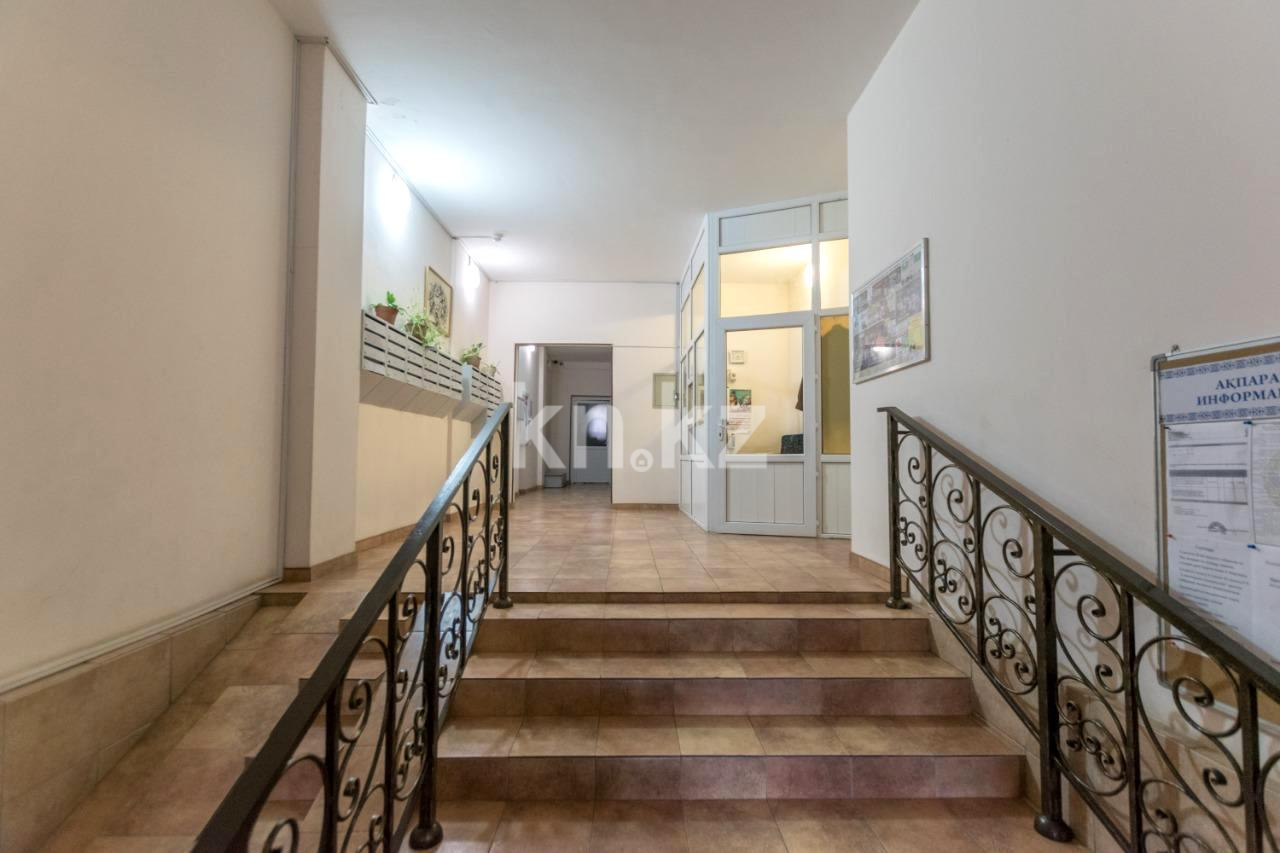 Продажа 3-комнатной квартиры, 92 м², пр. Республики, дом  7/2 в Астане - фото 9