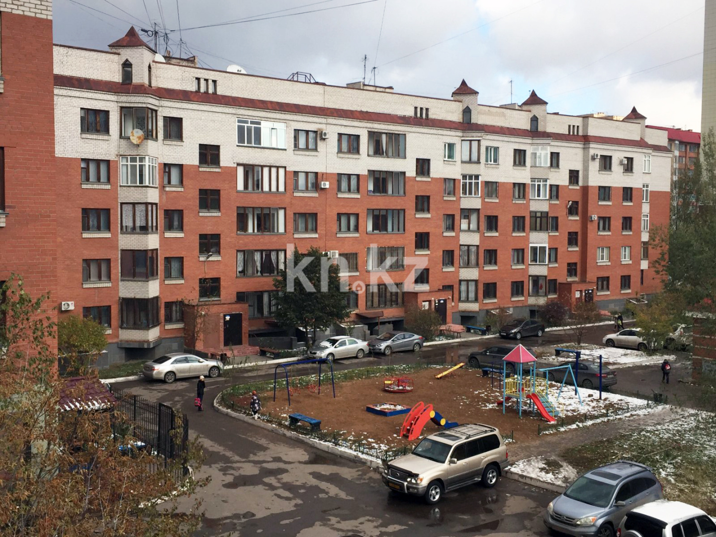 Продажа 2-комнатной квартиры, 93 м², ул. Сейфуллина, дом  7 в Астане - фото 12