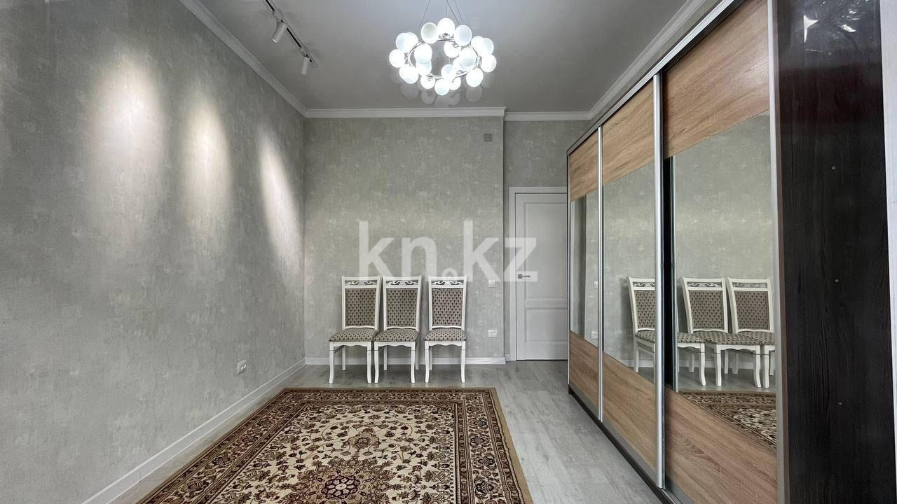 Продажа 2-комнатной квартиры, 65 м², ул. Муканова - Продажа квартир в Караганде фото 11 из 21