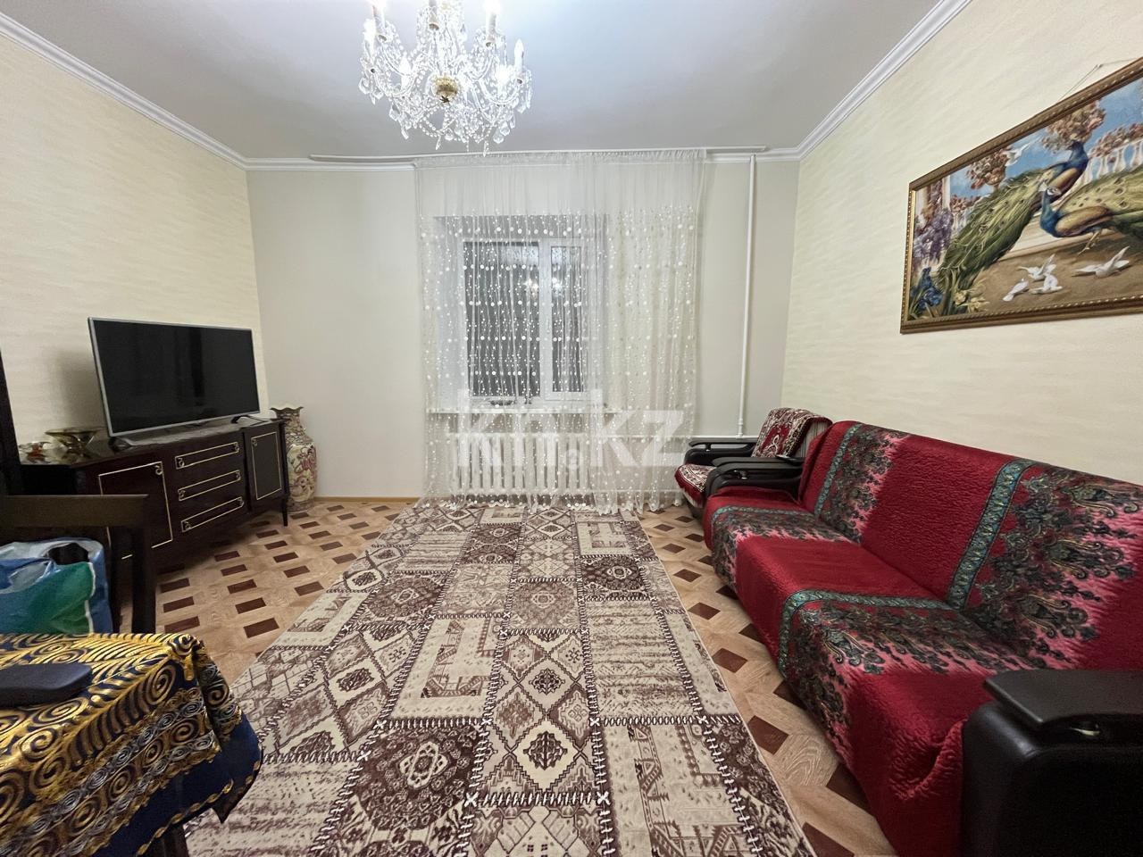 Продажа 3-комнатной квартиры, 75 м², ул. Жамбыла - Продажа  трехкомнатных квартир в Караганде фото 1 из 16
