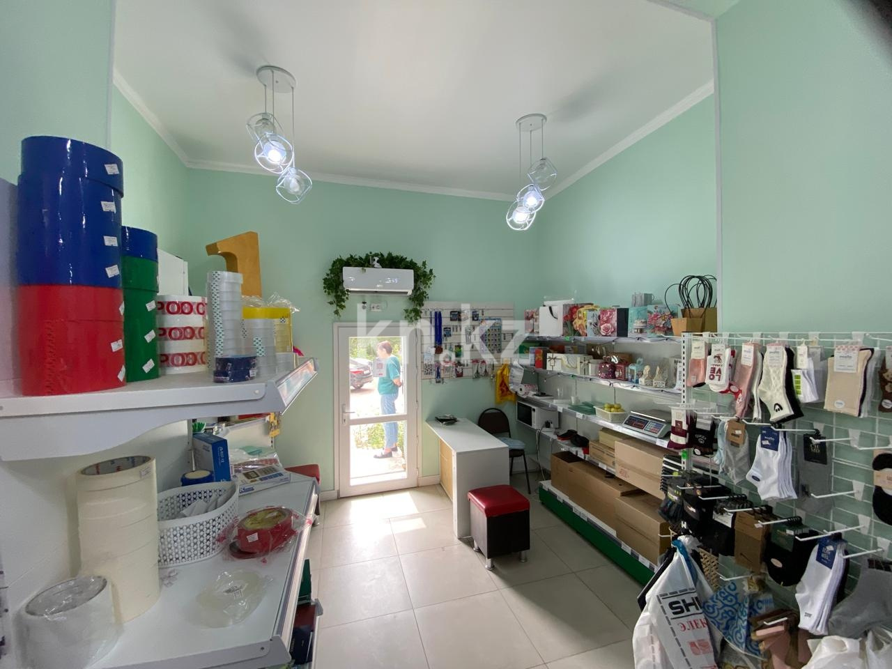 Продажа помещения, 35 м² - Продажа офисных и торговых помещений в Караганде с фото фото 3 из 8
