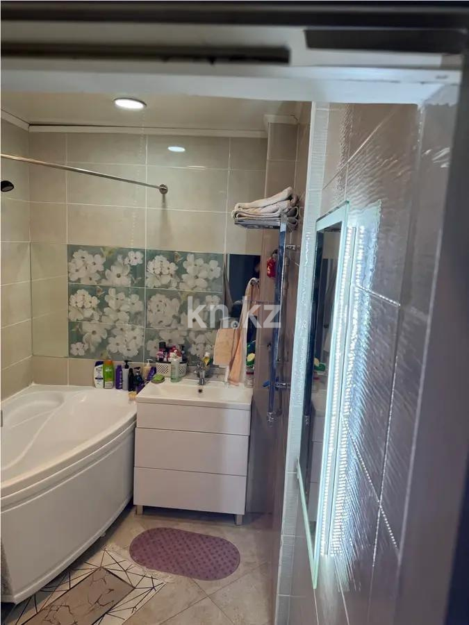 Продажа 2-комнатной квартиры, 85 м², ул. Навои, дом  37 в Алматы - фото 4