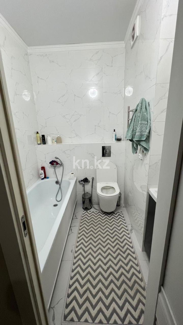 Продажа 2-комнатной квартиры, 60 м², ул. Сатпаева в Алматы - фото 6