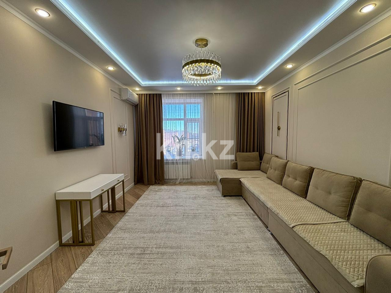 Продажа 4-комнатной квартиры, 113.4 м², пр. Шахтеров - Продажа четырехкомнатных квартир в Караганде на Юго-Востоке фото 1 из 10