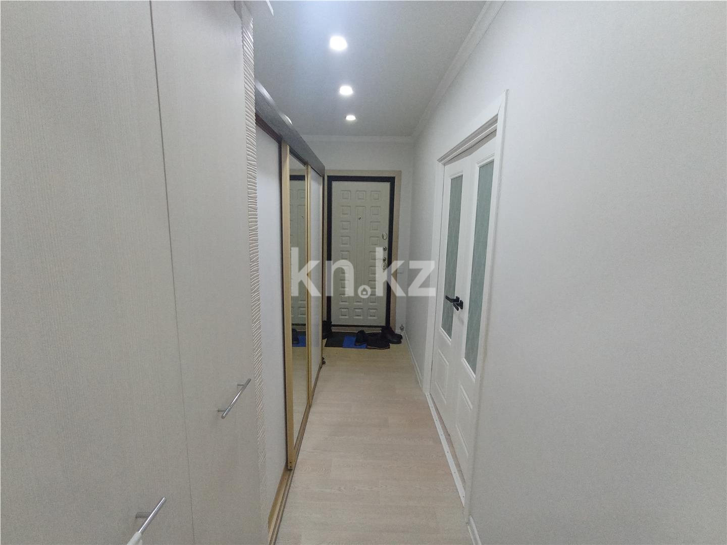 Продажа 3-комнатной квартиры, 65 м² в Караганде - фото 8