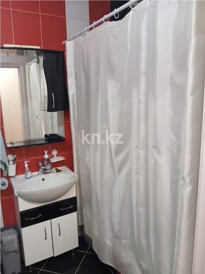Продажа 3-комнатной квартиры, 70.5 м² в Астане - фото 5