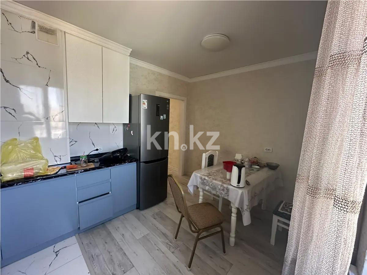 Продажа 3-комнатной квартиры, 92 м², мкр-н Акбулак, дом  8 в Алматы - фото 4