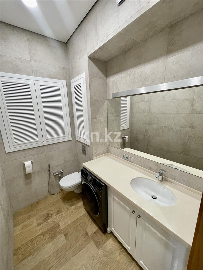 Продажа 3-комнатной квартиры, 82 м², мкр-н Гульдер-1, дом  1/4 - Продажа  трехкомнатных квартир в Караганде фото 20 из 32