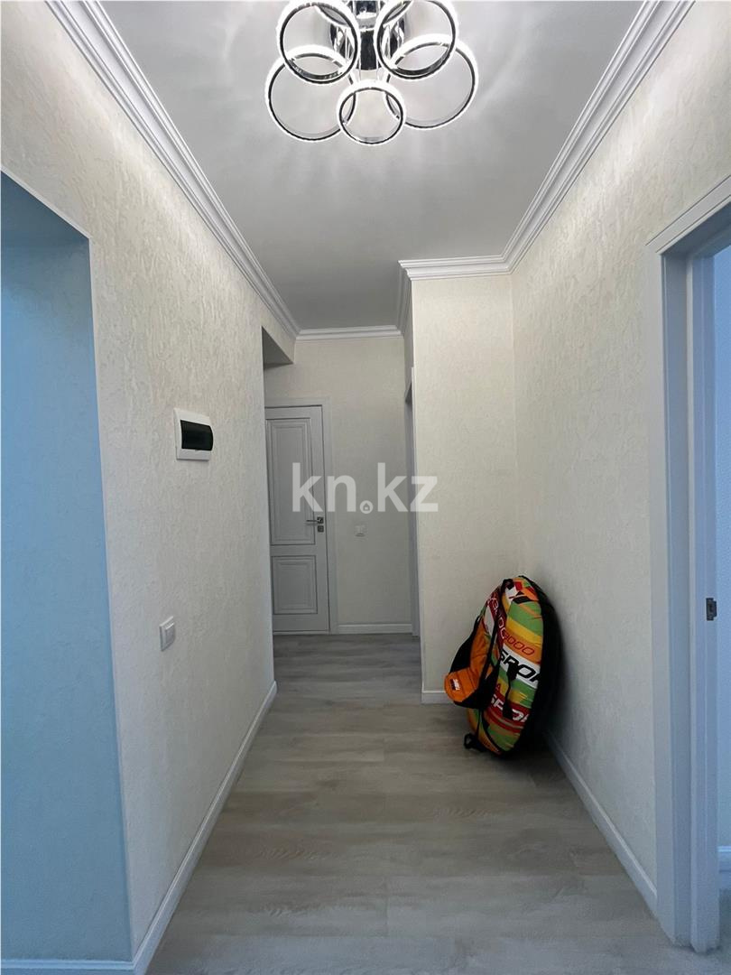 Продажа 3-комнатной квартиры, 72.6 м² в Астане - фото 8