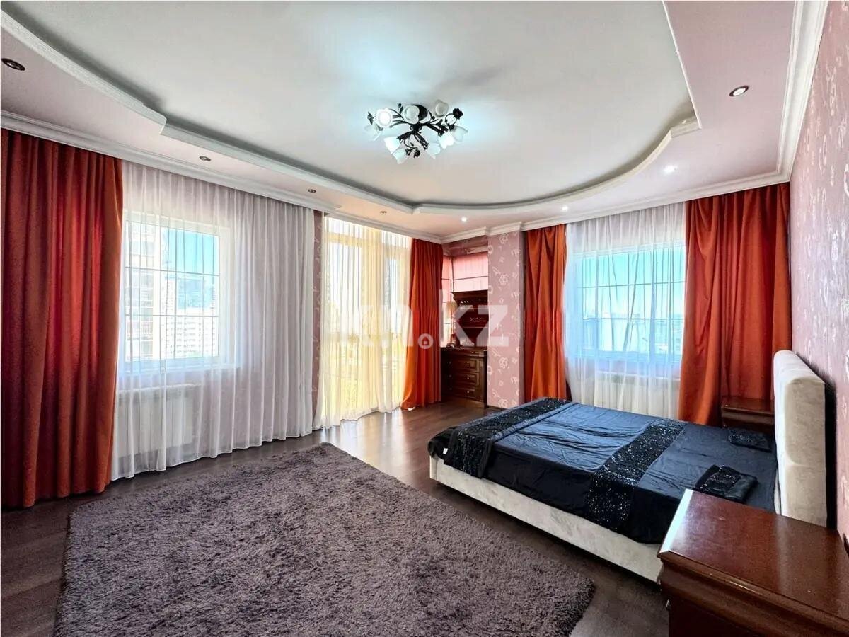 Продажа 3-комнатной квартиры, 137 м² в Астане - фото 2