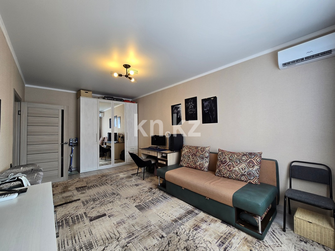 Продажа 1-комнатной квартиры, 42.7 м², Сейфуллина, дом  51 - Продажа жилой и коммерческой недвижимости в Алматы фото 1 из 18