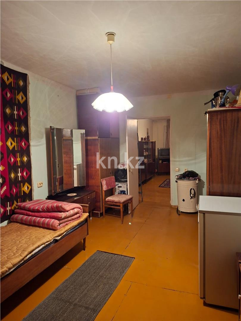 Продажа 2-комнатной квартиры, 47 м², ул. Университетская - Продажа квартир в Караганде фото 4 из 7