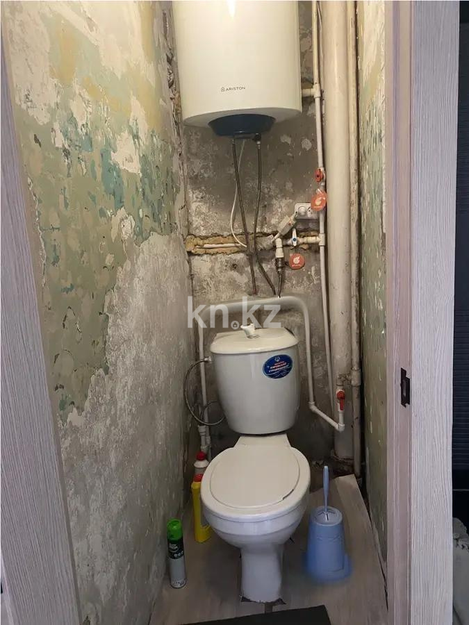 Продажа 3-комнатной квартиры, 60 м², ул. Орлова, дом  105/2 в Караганде - фото 5