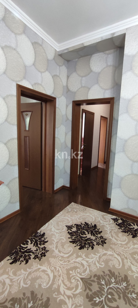 Аренда 3-комнатной квартиры, 72.5 м² - Аренда квартир помесячно от хозяев в Караганде фото 4 из 11