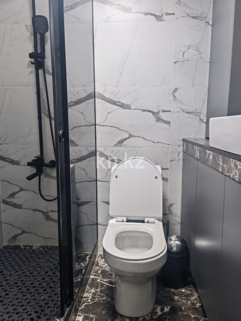 Аренда 3-комнатной квартиры посуточно, 81 м², ул. Брусиловского, дом  249 - Абай п. - Аренда  трехкомнатных квартир посуточно в Алматы фото 12 из 14