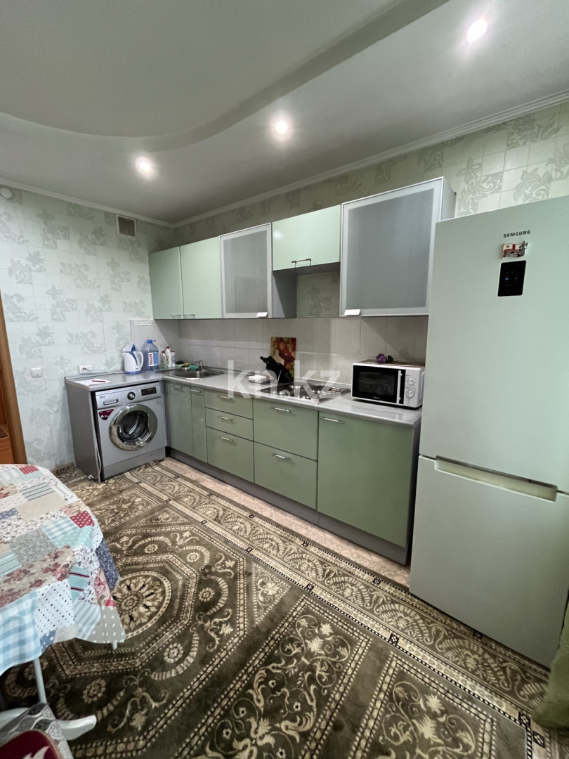 Аренда 1-комнатной квартиры посуточно, 62 м², Абая, дом  63 - ул. Валиханова - Аренда квартир посуточно в Астане с фото фото 6 из 18